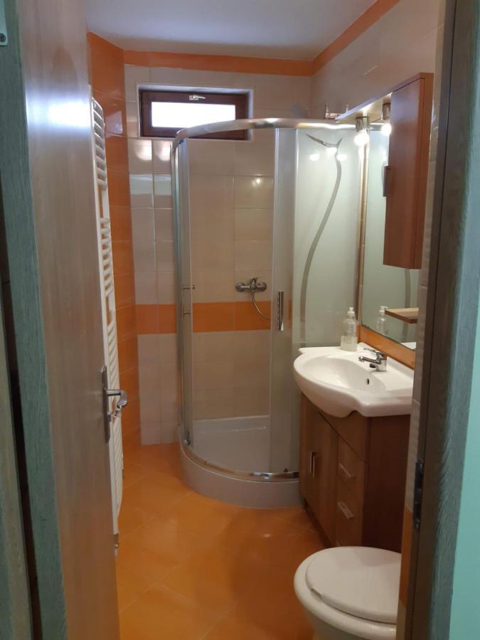 Rozsa Apartment Hajduszoboszlo Bagian luar foto