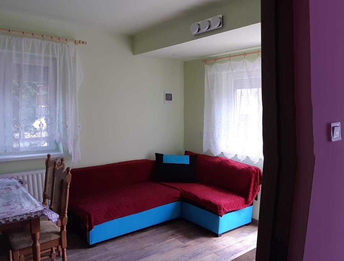 Rozsa Apartment Hajduszoboszlo Bagian luar foto