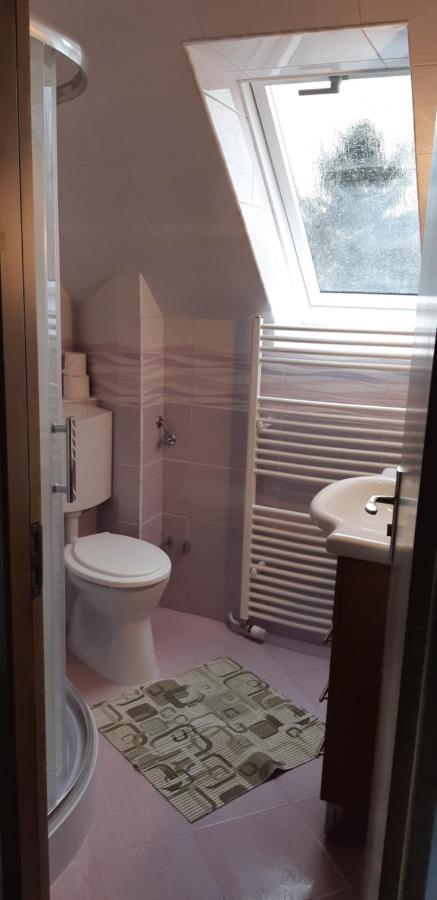 Rozsa Apartment Hajduszoboszlo Bagian luar foto