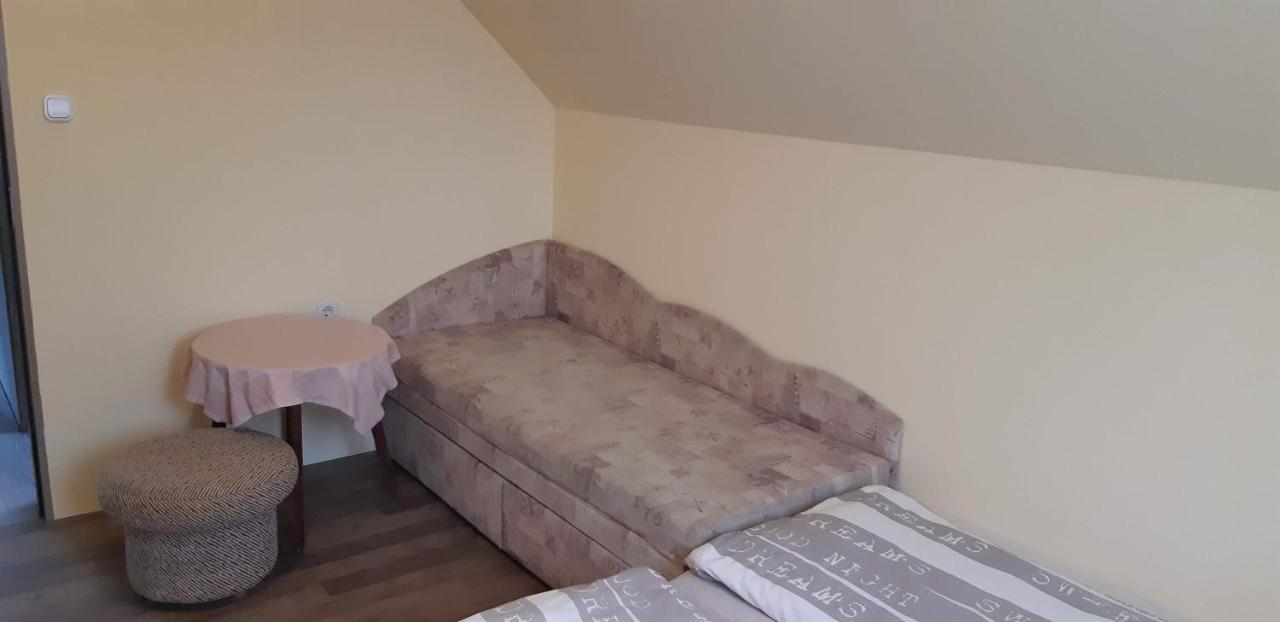 Rozsa Apartment Hajduszoboszlo Bagian luar foto