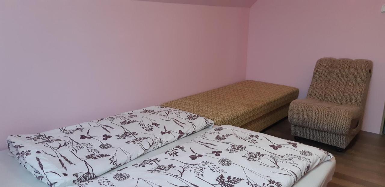 Rozsa Apartment Hajduszoboszlo Bagian luar foto